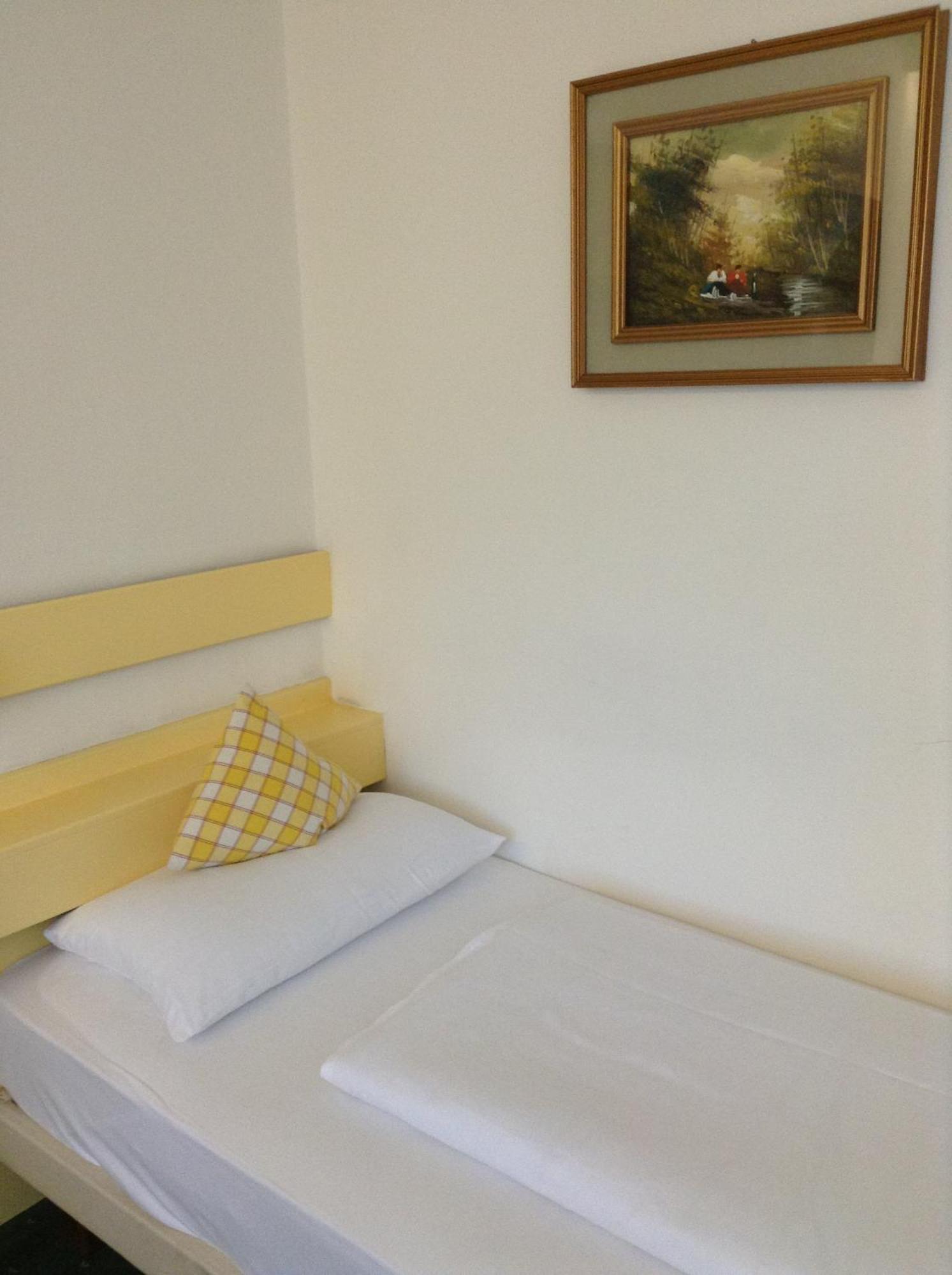 Hotel Daniela Мерано Екстер'єр фото